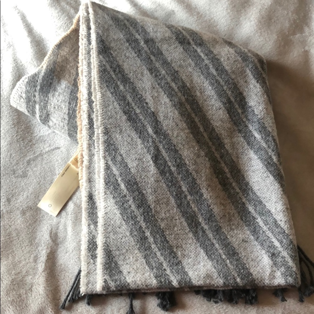 Eileen Fisher 100% Cotton Scarf